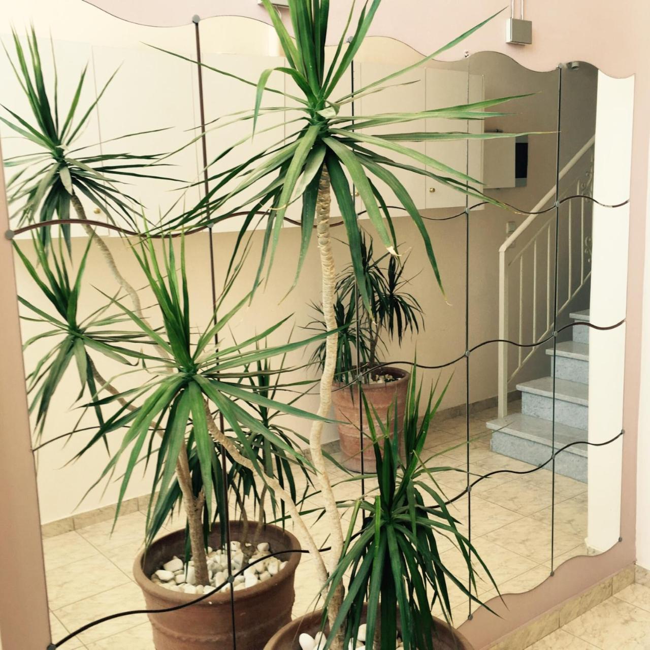 Lovely Apartments D Patras Bagian luar foto